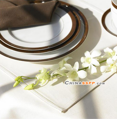 lauren�;ߝ�������ɫ��