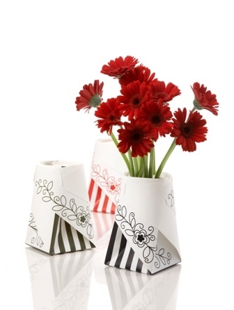 �����Ļ�ƿ��(chu��ng  )�������{