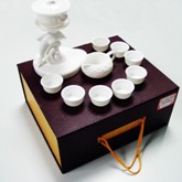 �ɶ��YƷչ������г��¾���