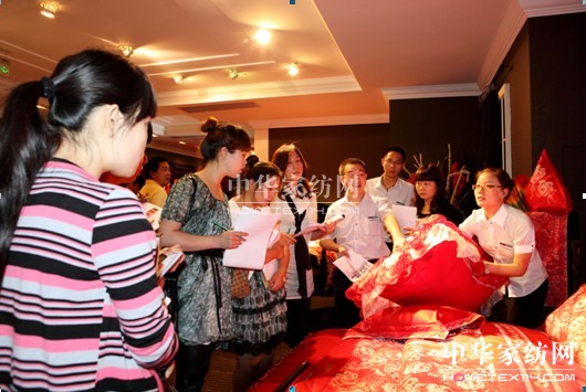 ����*�ɯ���Ҽ�2011�ﶬ��Ʒ�l(f��)����(hu�� )