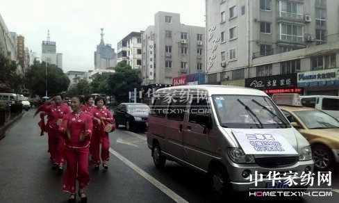 ���z���A�⮐����ʮ�ꡱ���ͻ��(d��ng)��Ļ