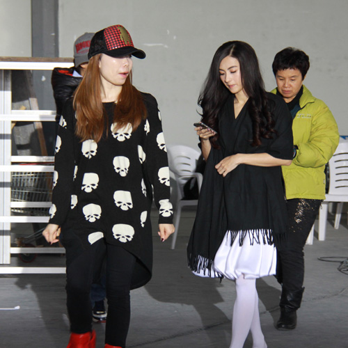 �Ϸ����2012����R�q��Ƭ�@�G�ǈ�(ch��ng)