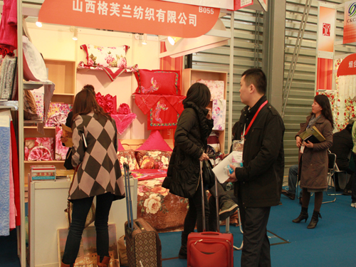 ��ܽ�m��ɽ���߁�(l��i)��һ֦��