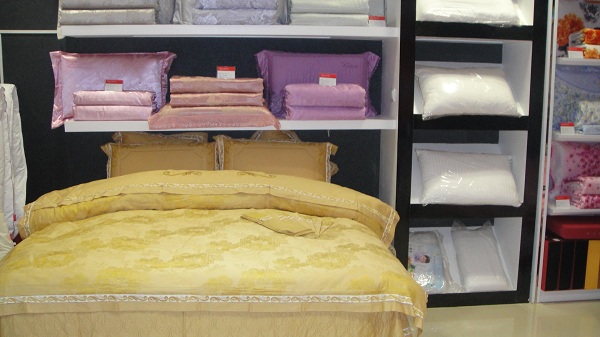 ���m�Ҽ��|�I(y��ng)��(zhu��n)�u(m��i)��������