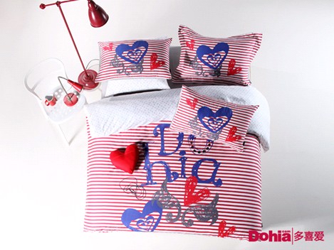 ��ϲ��(��i)��Ʒ���У���ɫ֮;���L(f��ng)�д���