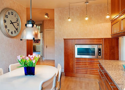 ɫ���T����Ԣ��(ji��n)�s��ܰ��(hu��)����