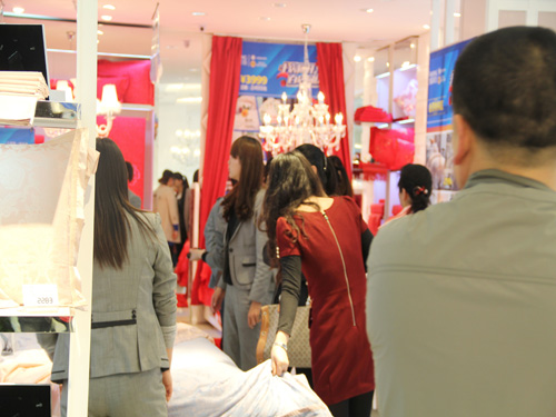 �Pʢ����Ʒ�b��(hu�� )VIP�͑�(h��)���������