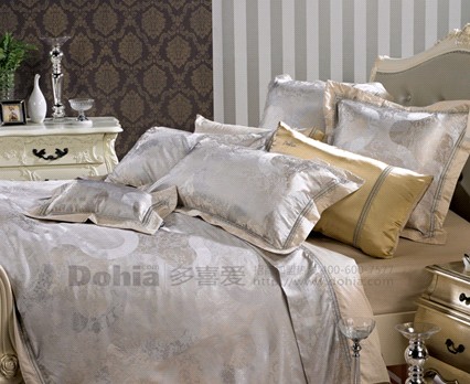 �ж��I�Y����ϲ��(��i)�Ҽ�ĸ�H���Y�����]