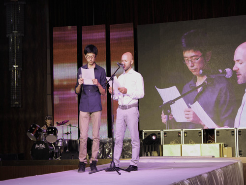 �Pʢ�Ҽ�2012�ﶬ��Ʒ�l(f��)����(hu�� )������Ļ