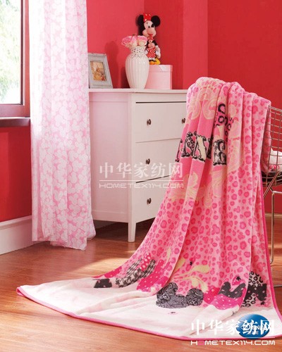 ��ʿ��Ҽ�2012�ﶬ��Ʒ����옷(l�� )�r(sh��)�м�