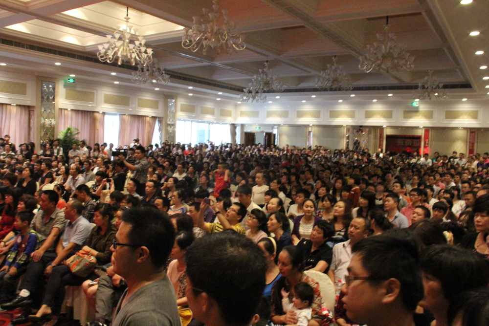 �Ϸ������70��(li��n)��(d��ng)���N(xi��o)�ɿ�(j��)�Ȼ