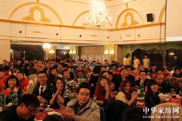 �Ϸ����2013�؜���(li��n)�g¡������