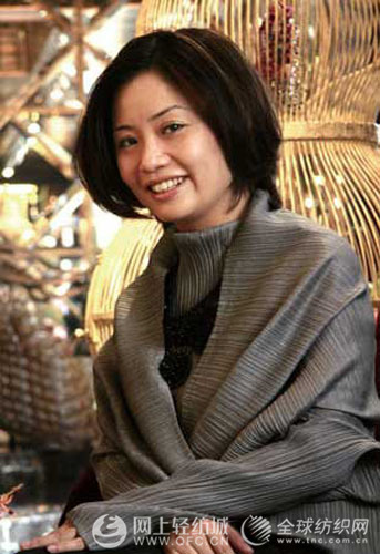 ���b�OӋ������:��������������