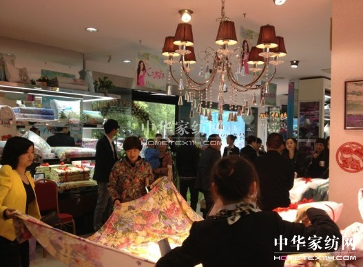 ���(y��ng)�Pʢ�Ҽ�Ʒ�b��(hu�� )�����(hu�� )�T�w�