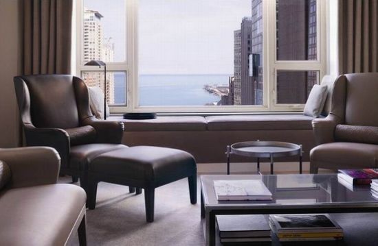 �ڰ׽�(j��ng)��ɫ�ļҾ�ϵ��