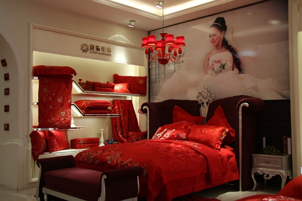 ϲ��(l�� )���A��(zhu��n)�u(m��i)��չʾ