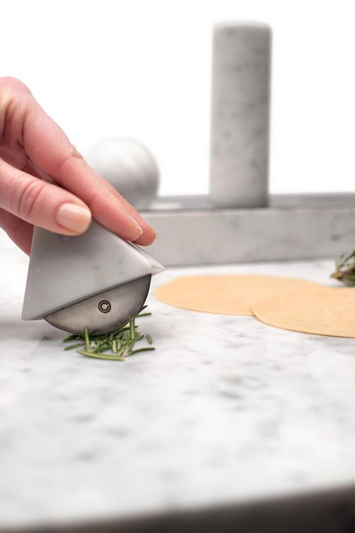 ���б������еĴ���ʯ�N��