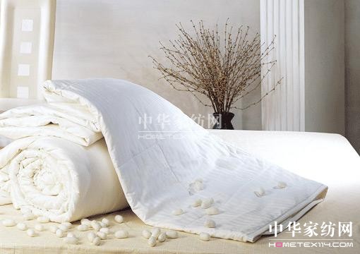 �Q�z���c�z�ޱ�֮�g��ʲô�^�e��