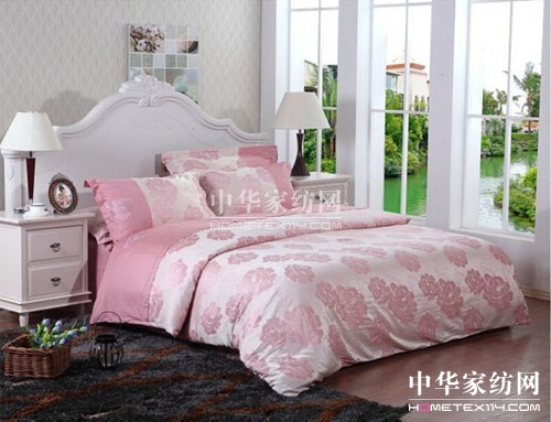 ��Ʒ�����еġ�ɫ���Z(y��)�ԡ�