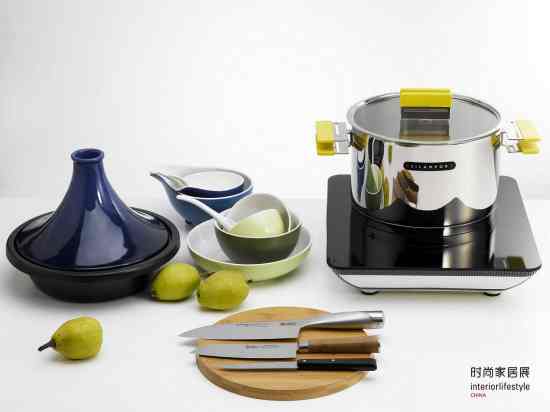 2014�Ϻ��r(sh��)�мҾ�չ18�����_(k��i)�Ļ