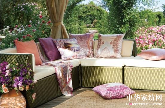 ���z�Ҽ�����������ɫ��style��(l��i)ȡů