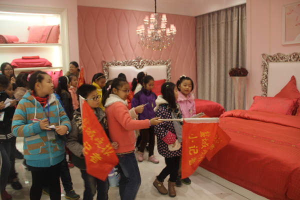 �������Сӛ�����M(j��n)���_�Ҽ�