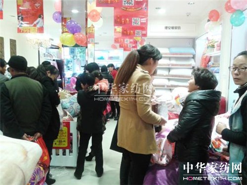 �Ϻ��z���D�Ҽ��������h��(zhu��n)�u(m��i)����ʽ�_(k��i)�I(y��)