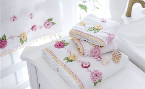 ë��Ʒ��EnglishHomeչ�F������Ȼ�r(sh��)�К�Ϣ