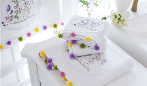 ë��Ʒ��EnglishHomeչ�F������Ȼ�r(sh��)�К�Ϣ