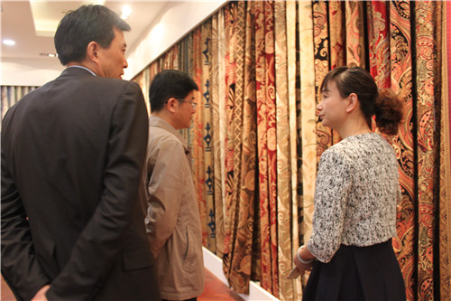 ���K���T(m��n)�Ҽ��̕�(hu�� )�������M(j��n)�ЌW(xu��)������