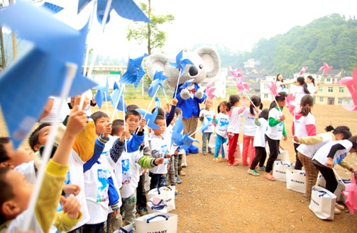 ��(m��ng)������һ�����W(xu��)�D��ɽ�W(xu��)ͯ����ʮ����m�Ƅ�(d��ng)�����I(y��)