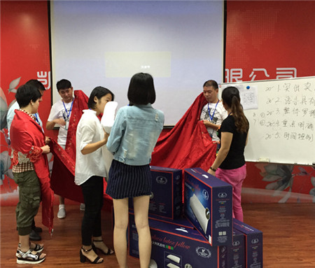 �Pʢ�Ҽ�2015�ﶬ��Ʒȫ����Ӗ��(hu�� )֮�����_(k��i)��Ļ