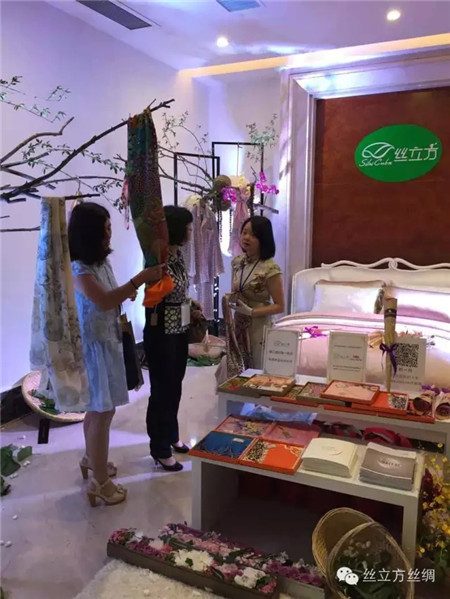 �z�����������ΘI(y��)���ɞ��ِΨһ��Ʒٝ����