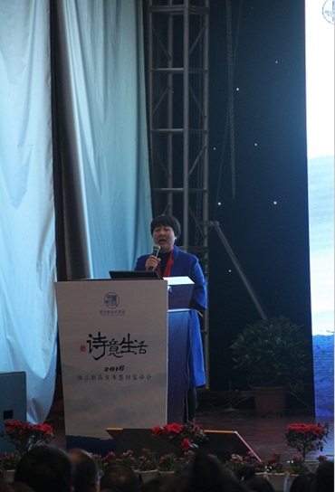 ���m�������L(ch��ng)��������(j��ng)���f(w��n)���mŮʿ����Ʒ�l(f��)����(hu�� )�ϵ����o