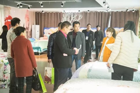 ���贺��Ҽ������Һϻ��ˡ�Ʒ�����̕�(hu�� )���_(k��i)