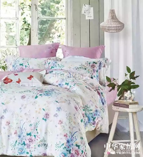 Ů�����@�ӟ��ɵ����z���D��zS+��Ů�����(l��i)��