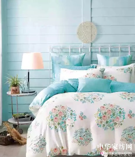 Ů�����@�ӟ��ɵ����z���D��zS+��Ů�����(l��i)��