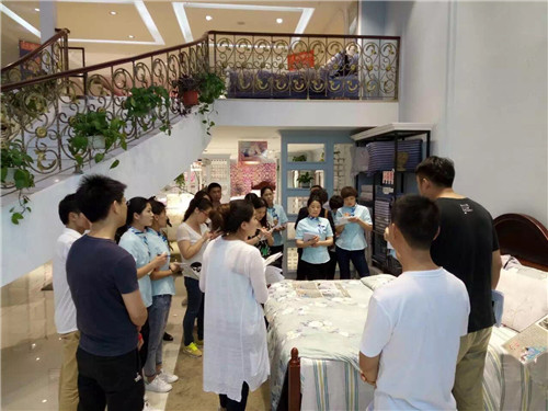 �z���D�Ҽ�2016���ﶬ��Ʒ�ƏV�I(y��ng)����ʢ���_(k��i)Ļ