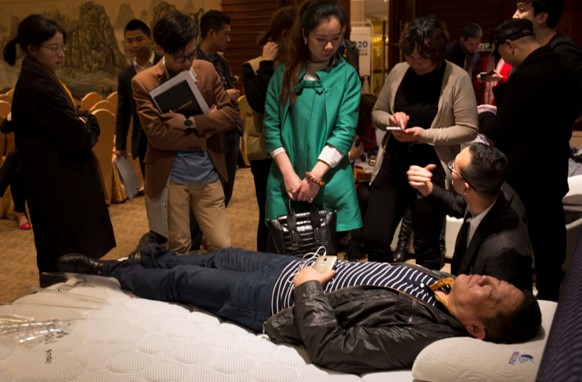 ���mĪ���yFitSleep��1������(j��ng)�N(xi��o)����Ʒ���u(m��i)