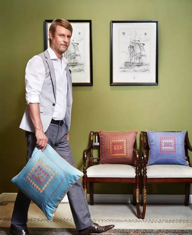 �Pʢ�Ҽ��Ъ�����������ʹ����ĺ��֮����2580Ԫ�󪄵����(l��i)����