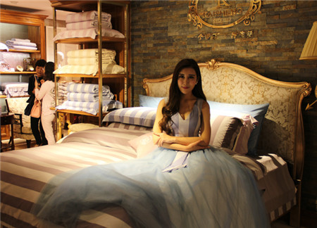 �����Pʢ�Ҽ������҈@�Ҿ����^��һվʽ�w��^ʢ���_(k��i)Ļ