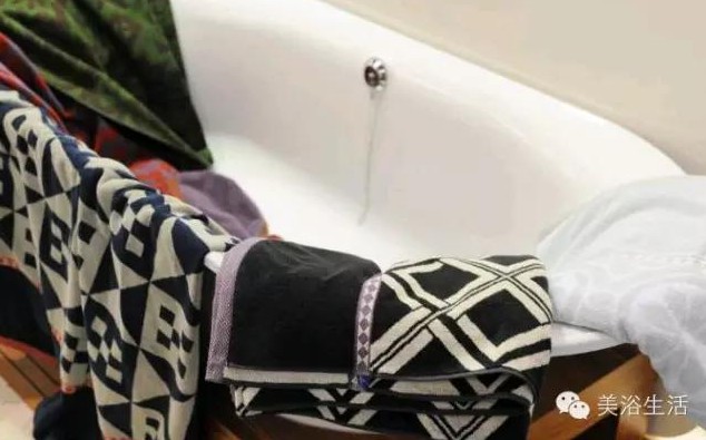 ��ԡ������m�˸��Ҽ�չ��һ�lԡ�����Ҹ�4.0��