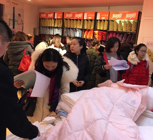 ������һ������δ��(l��i)������ӛ�Pʢ�Ҽ�2017���һ���ȴ�͑�(h��)��(hu�� )�h�A�M(m��n)��Ļ��