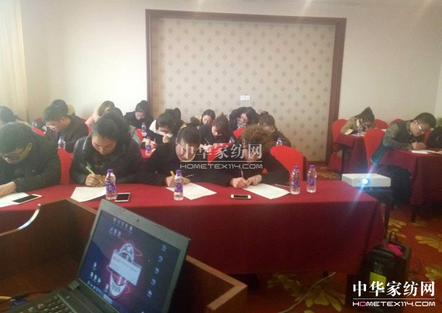 �Pʢ�Ҽ�2017������Ʒȫ��Ѳ����Ӗ��(hu�� )����һվ�ڽ�����ʽ���_(k��i)�Ļ��