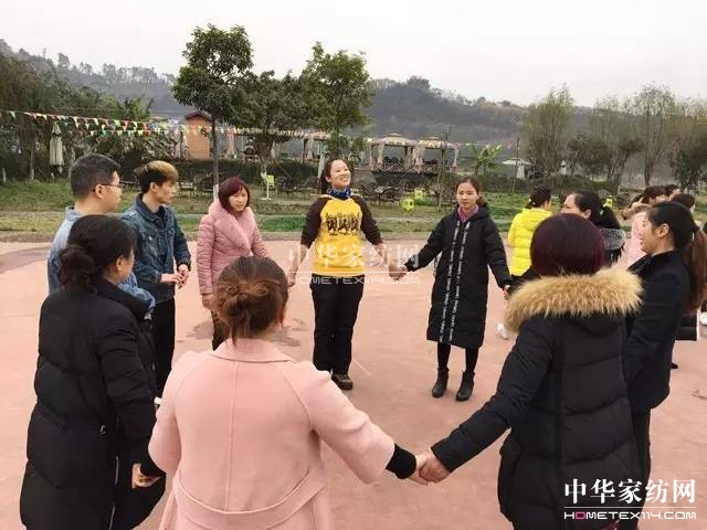 �Pʢ�Ҽ�����������Ӣ�R����ɽ�������@��������