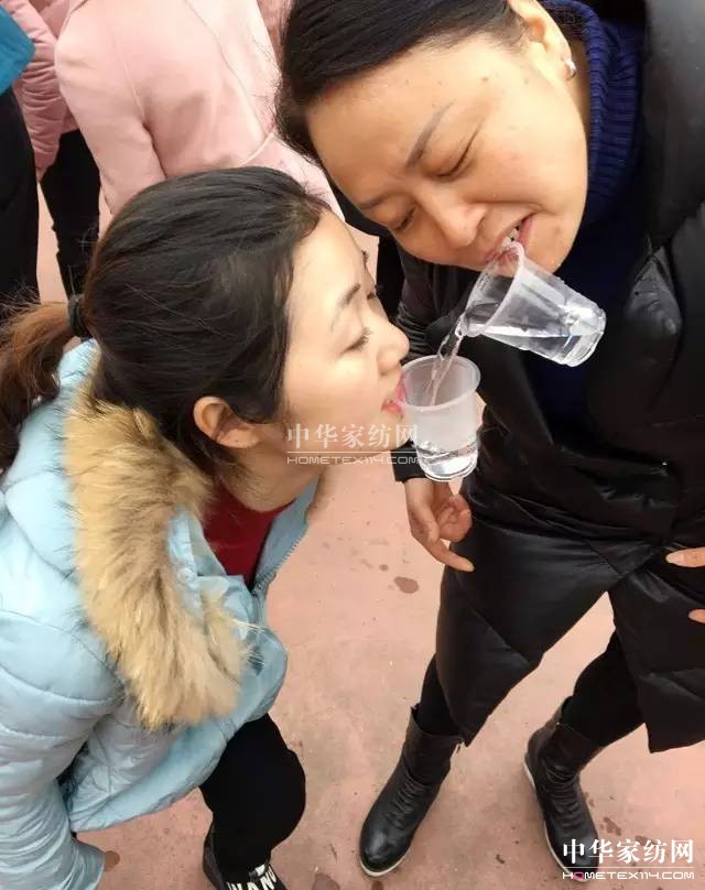 �Pʢ�Ҽ�����������Ӣ�R����ɽ�������@��������