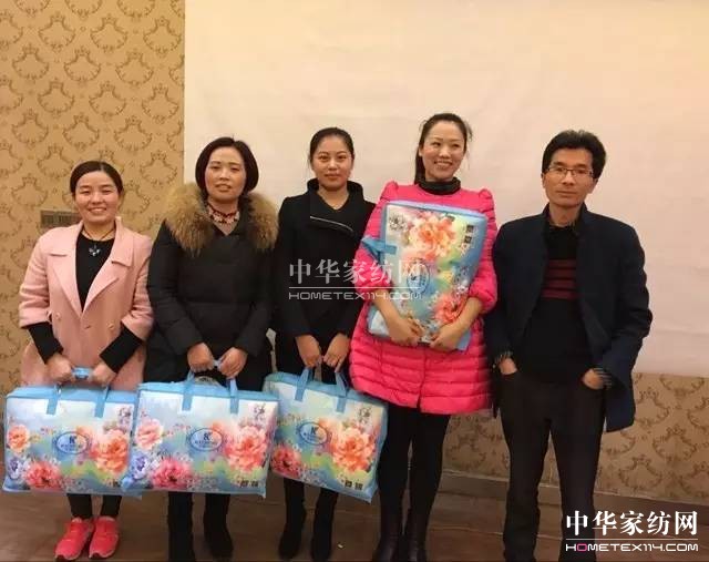 �Pʢ�Ҽ�����������Ӣ�R����ɽ�������@��������