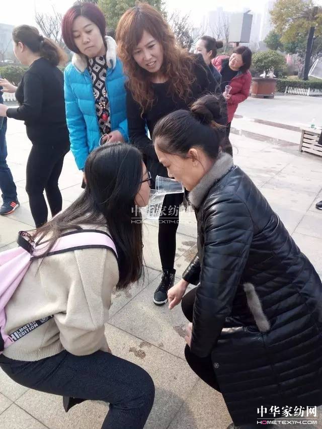 �Pʢ�Ҽ�����Ӣ���������f��Փ�������l(shu��)��Ӣ����