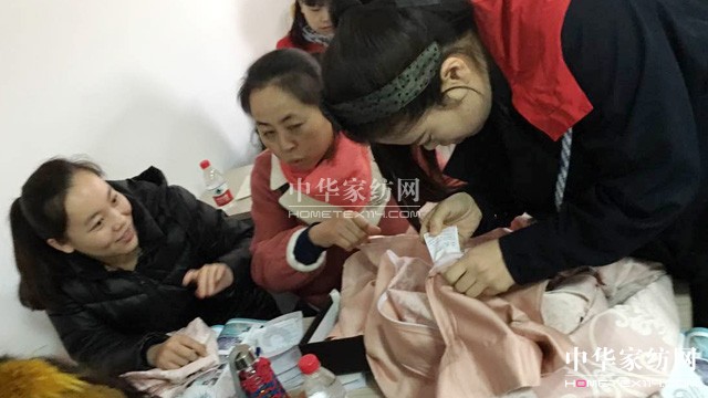 �Pʢ�Ҽ�����Ӣ�Ƽ��S�����(m��ng)��Ⱥ�t����־�ڎp����