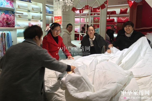 �Pʢ�Ҽ���ȫ��Ѳ����Ӗ��(hu�� )�A�M(m��n)�չ���ǧ��ʢ��(hu�� )���P(gu��n)ע�ᳱ��